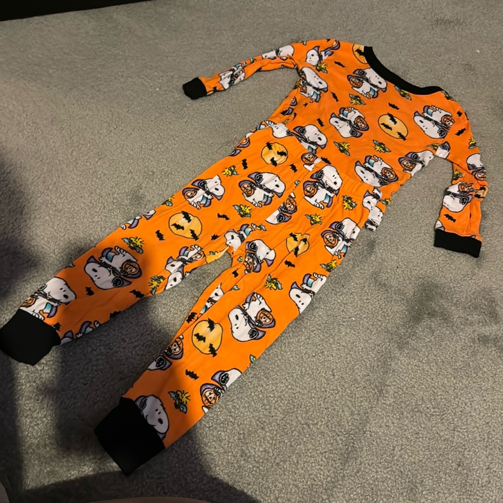 Peanuts pajamas